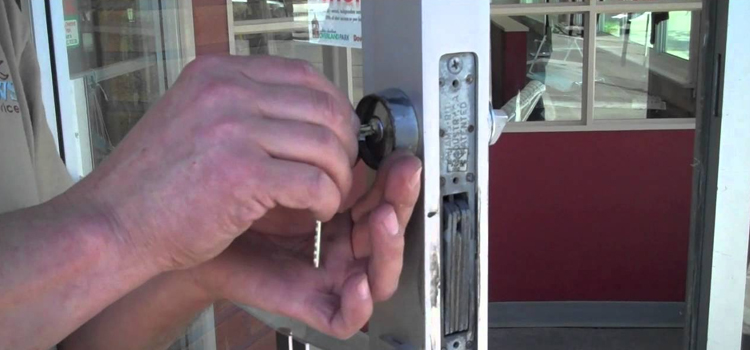 commercial door lock repair Fullerton